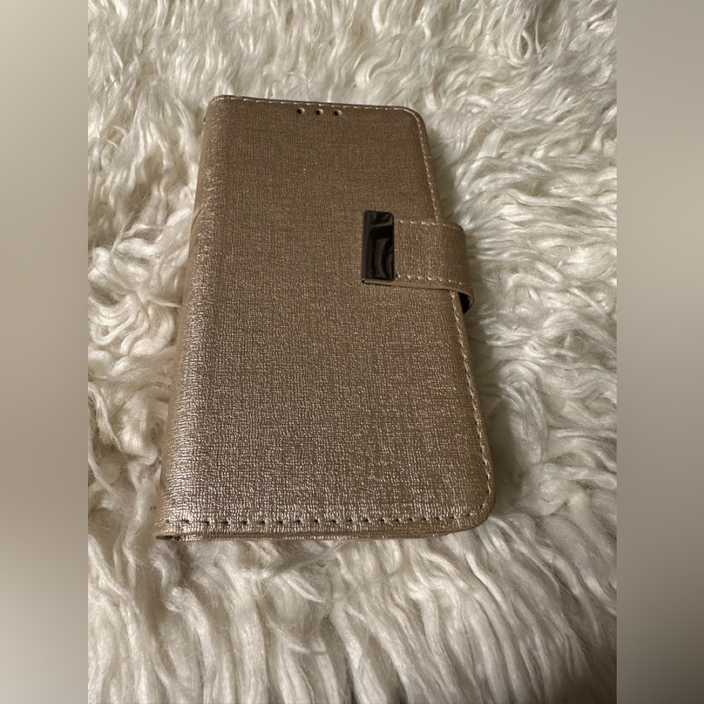 New Gold iPhone X Magnetic Phone Holder Case !!